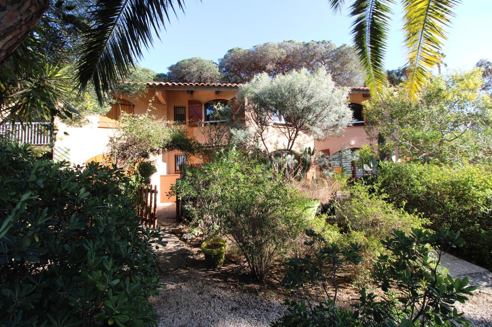 Triplex Le Port D'Hyeres-400M-Clim Wifi Parking By Hc Leilighet Eksteriør bilde